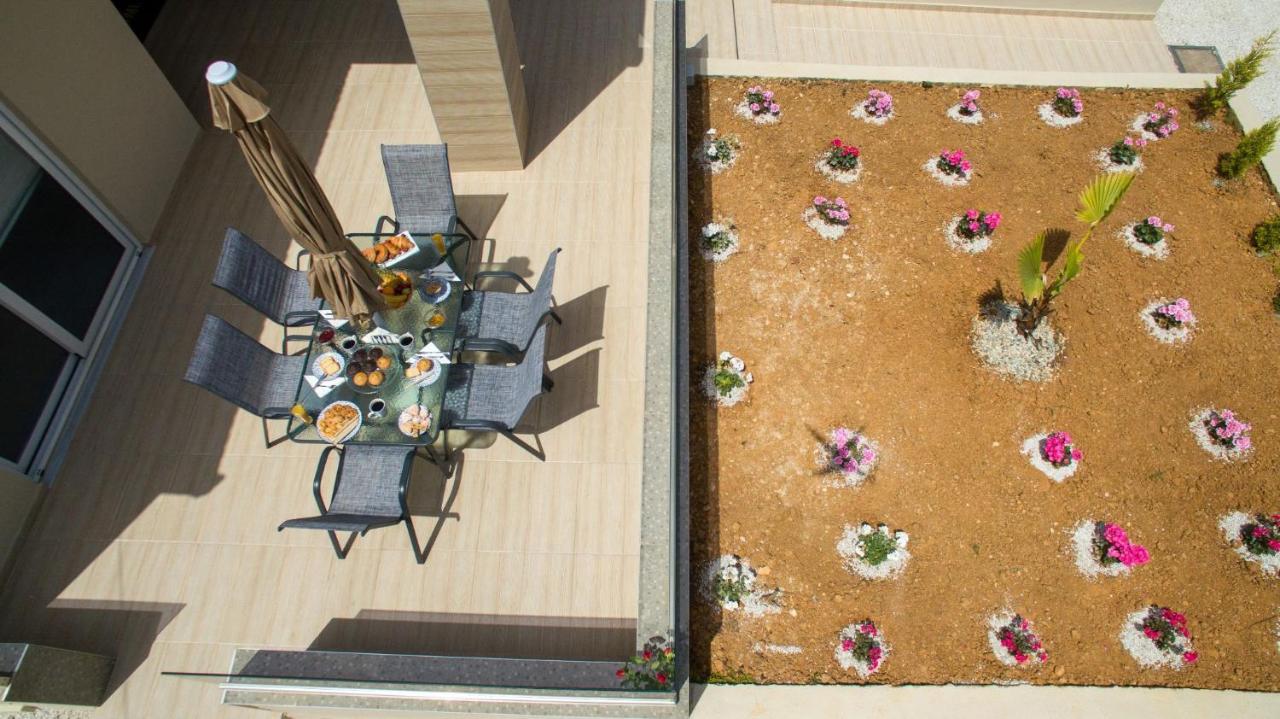 Luxury Villa Eva-Mari With Jacuzzi, 50M From The Beach Stalós Exteriör bild